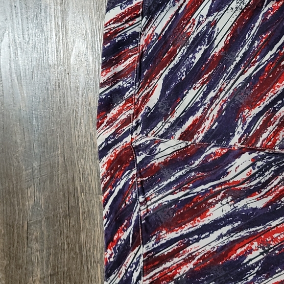 Gently Loved woman's pants multicolor pattern size 7 made by G21 side zip skinny - Picture 12 of 15